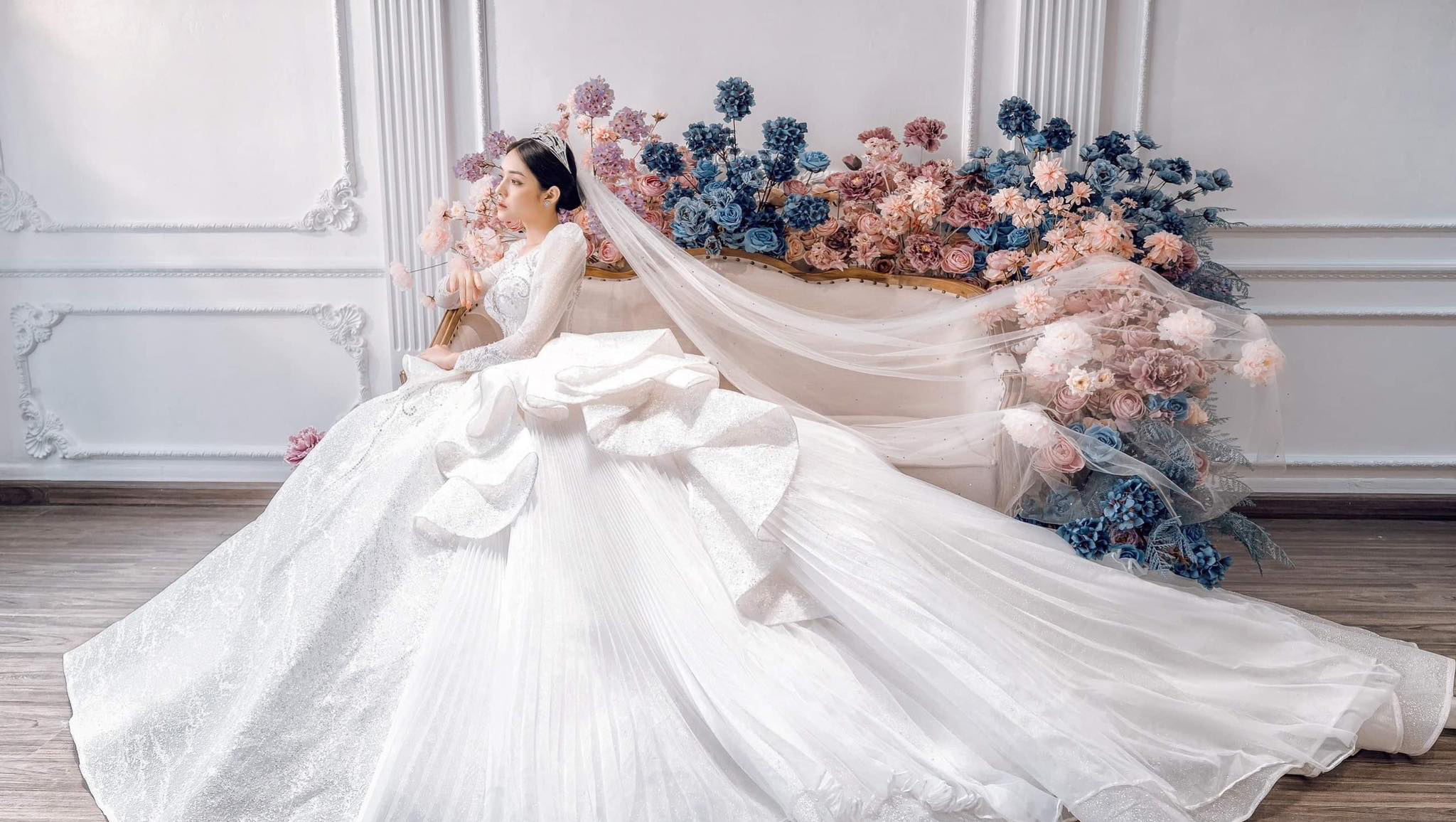 Xu hướng váy cưới đẹp nhất 2023 – 2024